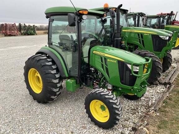 Main image John Deere 4066R