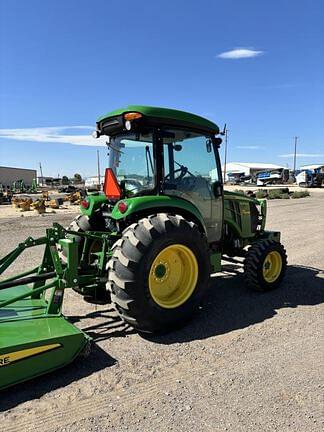 Image of John Deere 4066R equipment image 4