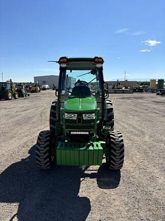 Image of John Deere 4066R equipment image 1