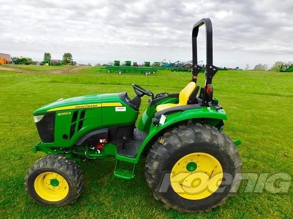 Image of John Deere 4066R equipment image 2