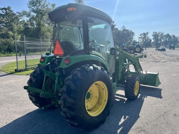 Image of John Deere 4066R equipment image 2