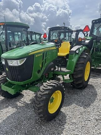 Image of John Deere 4066R equipment image 1
