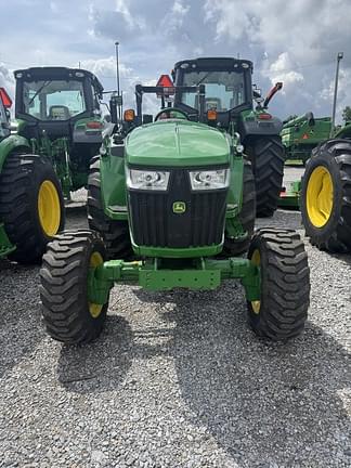 Image of John Deere 4066R Primary image