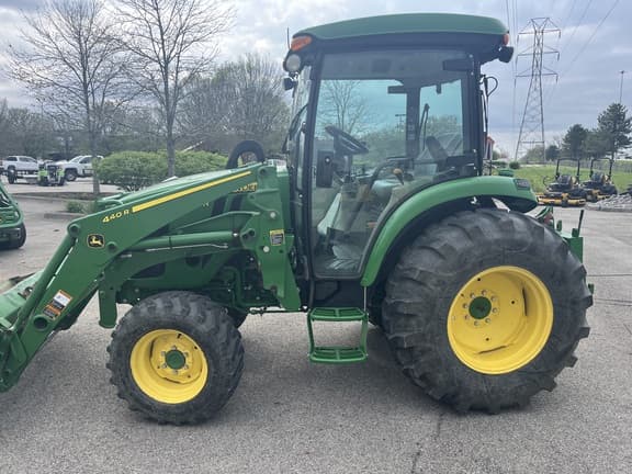 Image of John Deere 4066R Primary image