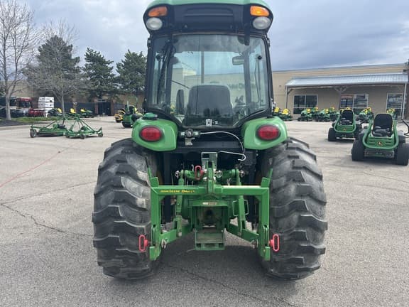 Image of John Deere 4066R equipment image 3
