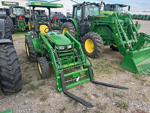 Image of John Deere 4066R Primary image