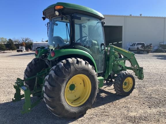 Image of John Deere 4066R equipment image 2