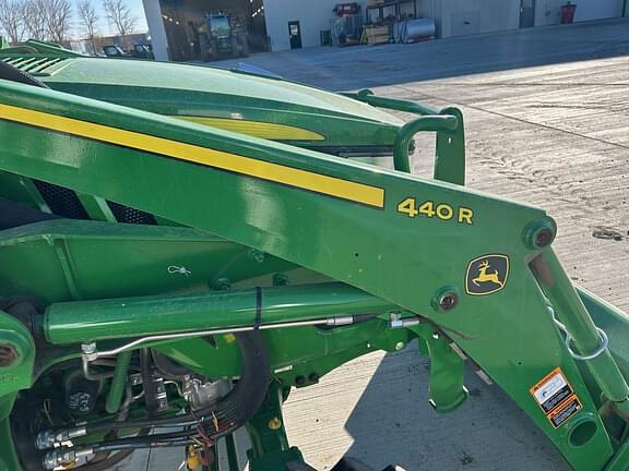 Image of John Deere 440R equipment image 4