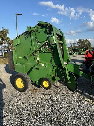 Image of John Deere 450E equipment image 4