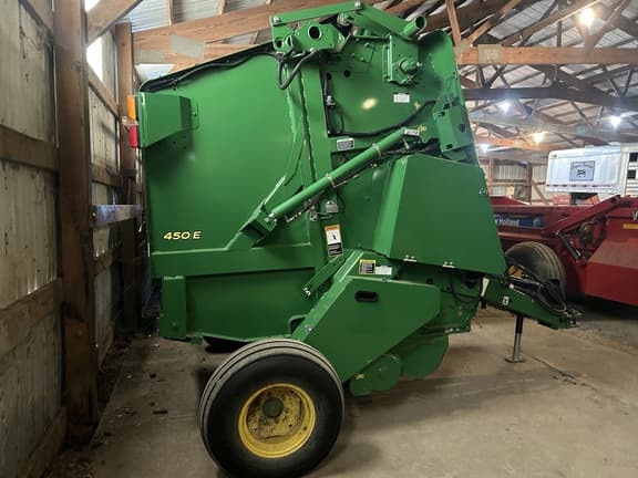 Image of John Deere 450E equipment image 2