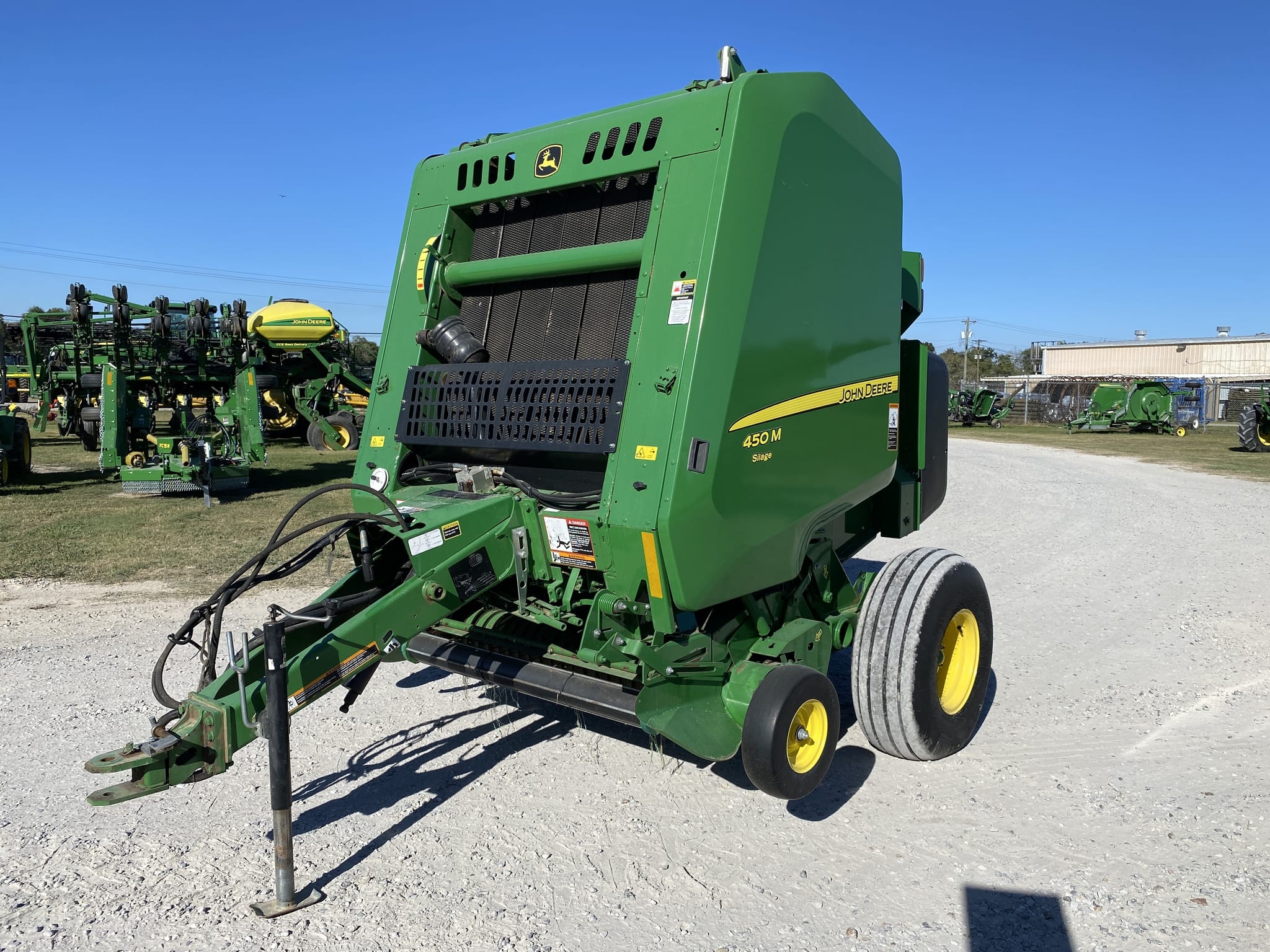 2019 John Deere 450M Equipment Image0