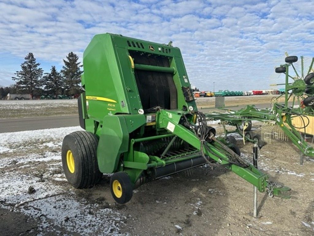 2019 John Deere 450M Equipment Image0