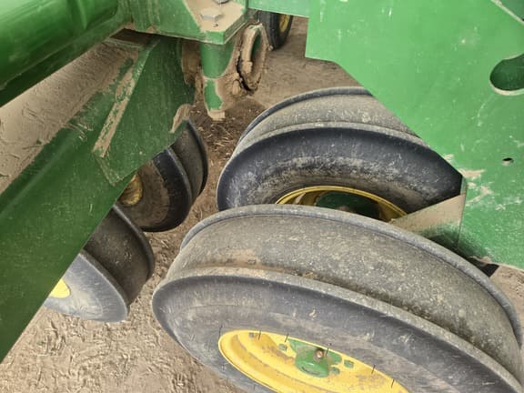 Image of John Deere 455 equipment image 3