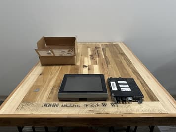 Main image John Deere 4600 CommandCenter