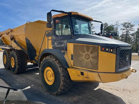 Image of John Deere 460E equipment image 1