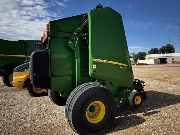 Image of John Deere 460M equipment image 4