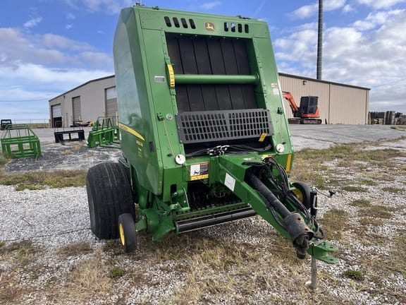 Main image John Deere 460M Silage