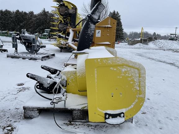Image of John Deere 47" Snow Blower equipment image 1