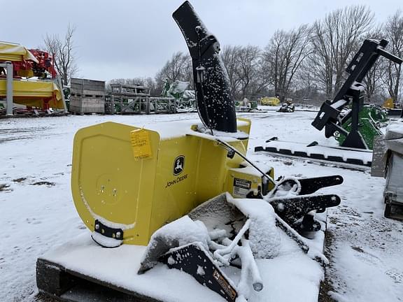 Image of John Deere 47" Snow Blower equipment image 3
