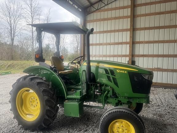 Image of John Deere 5045E Primary image