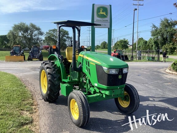 2019 John Deere 5045E Equipment Image0