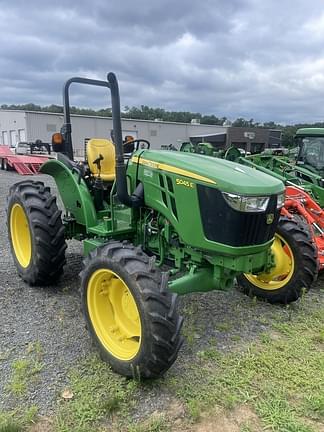 Image of John Deere 5045E equipment image 1