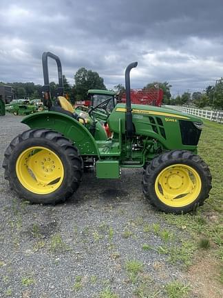 Image of John Deere 5045E equipment image 2