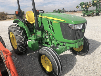 Main image John Deere 5045E