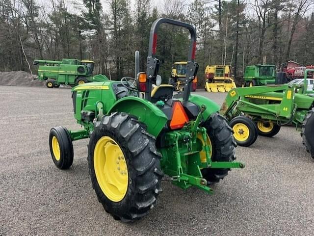 Image of John Deere 5045E equipment image 2