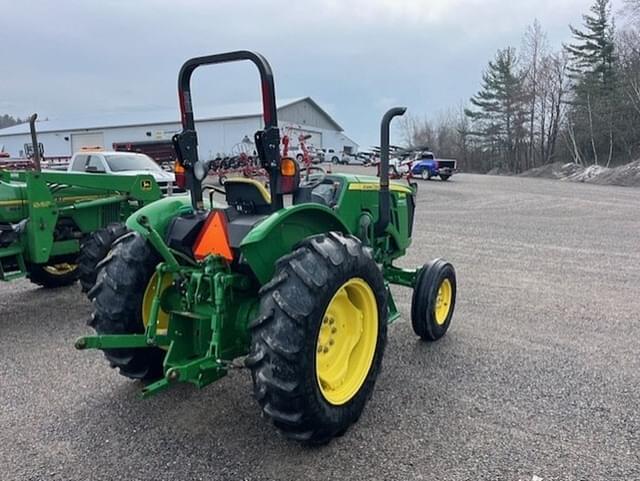 Image of John Deere 5045E equipment image 1