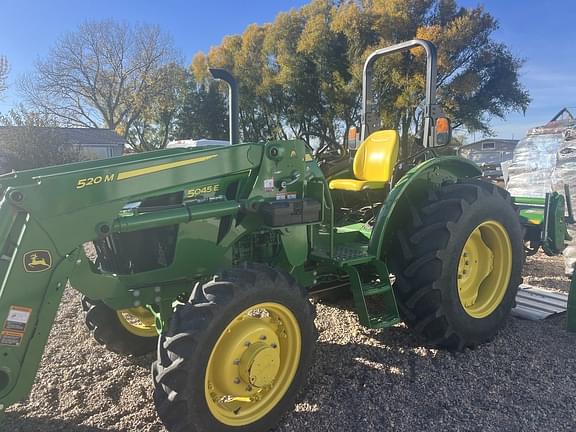 Image of John Deere 5045E equipment image 1