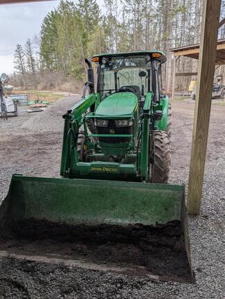 Image of John Deere 5055E equipment image 1