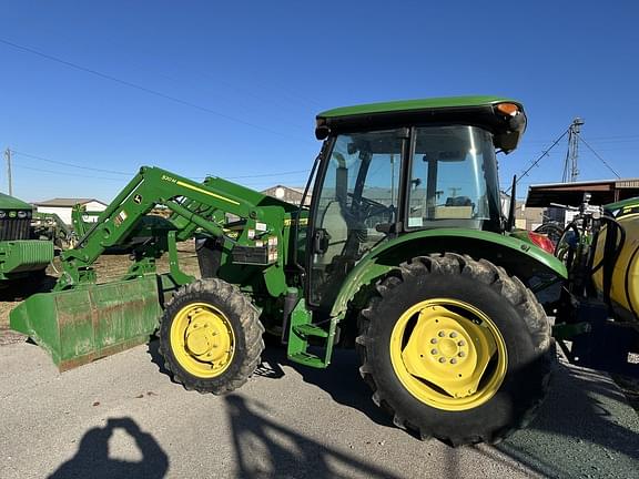 Image of John Deere 5055E equipment image 3