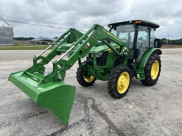 Main image John Deere 5055E