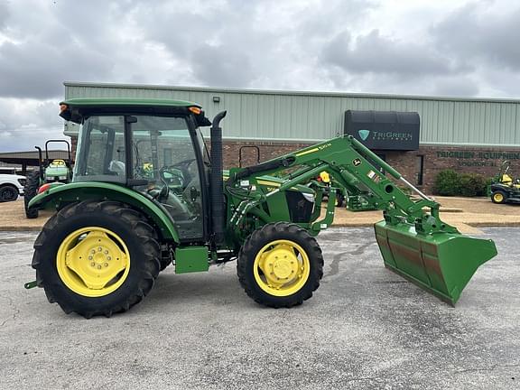 Image of John Deere 5055E equipment image 2