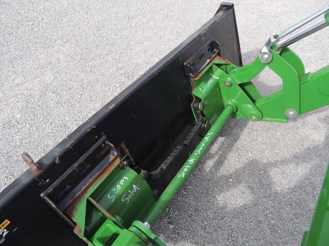 Image of John Deere 5055E equipment image 4
