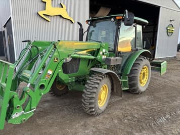 Main image John Deere 5055E