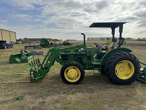 Image of John Deere 5055E Primary image