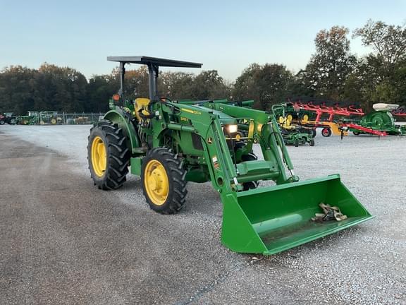 Image of John Deere 5055E equipment image 3