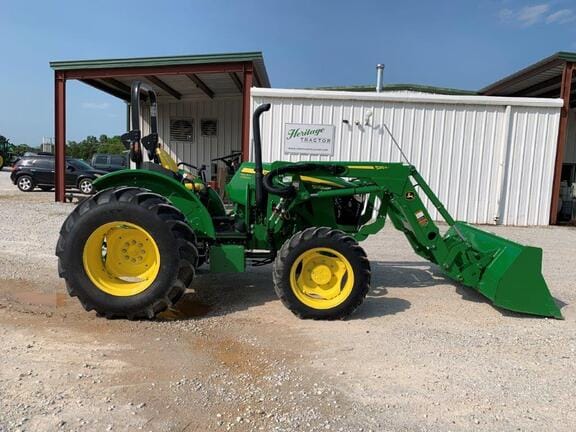 Main image John Deere 5055E