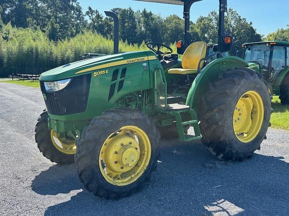 Image of John Deere 5055E Primary image