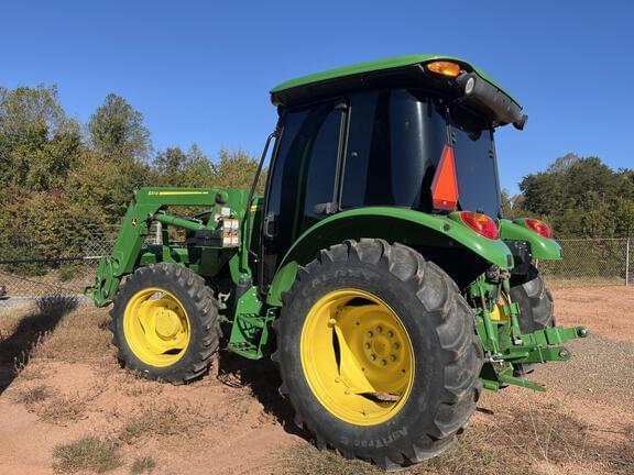Image of John Deere 5055E equipment image 1