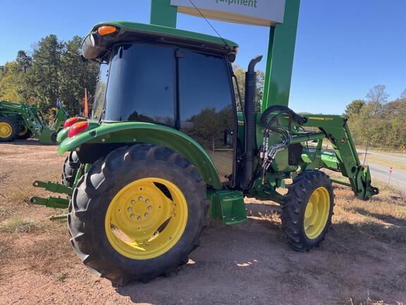 Image of John Deere 5055E equipment image 3