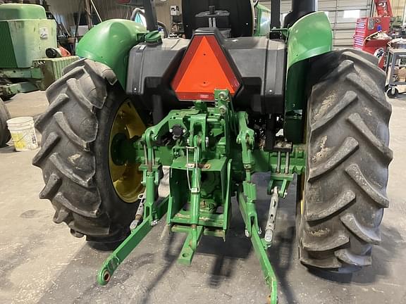 Image of John Deere 5055E equipment image 1