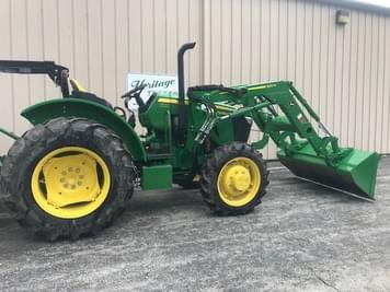 Main image John Deere 5055E