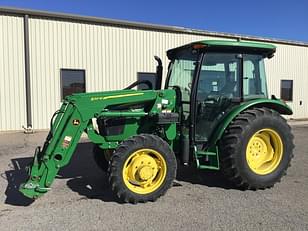 Main image John Deere 5055E 1