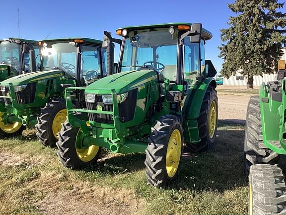 Image of John Deere 5055E equipment image 1