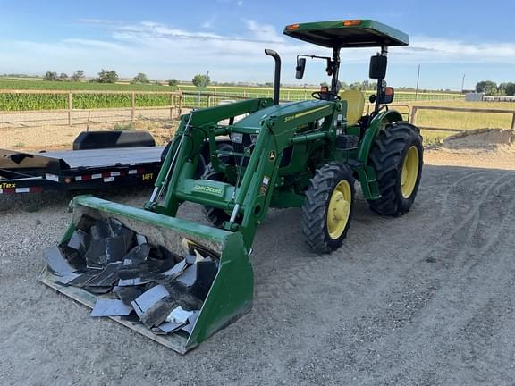 Image of John Deere 5065E Primary image