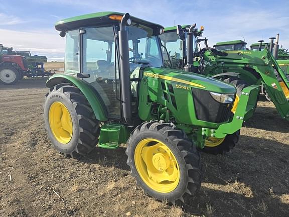 Image of John Deere 5065E Primary image