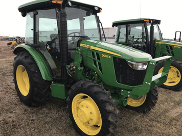 Main image John Deere 5065E